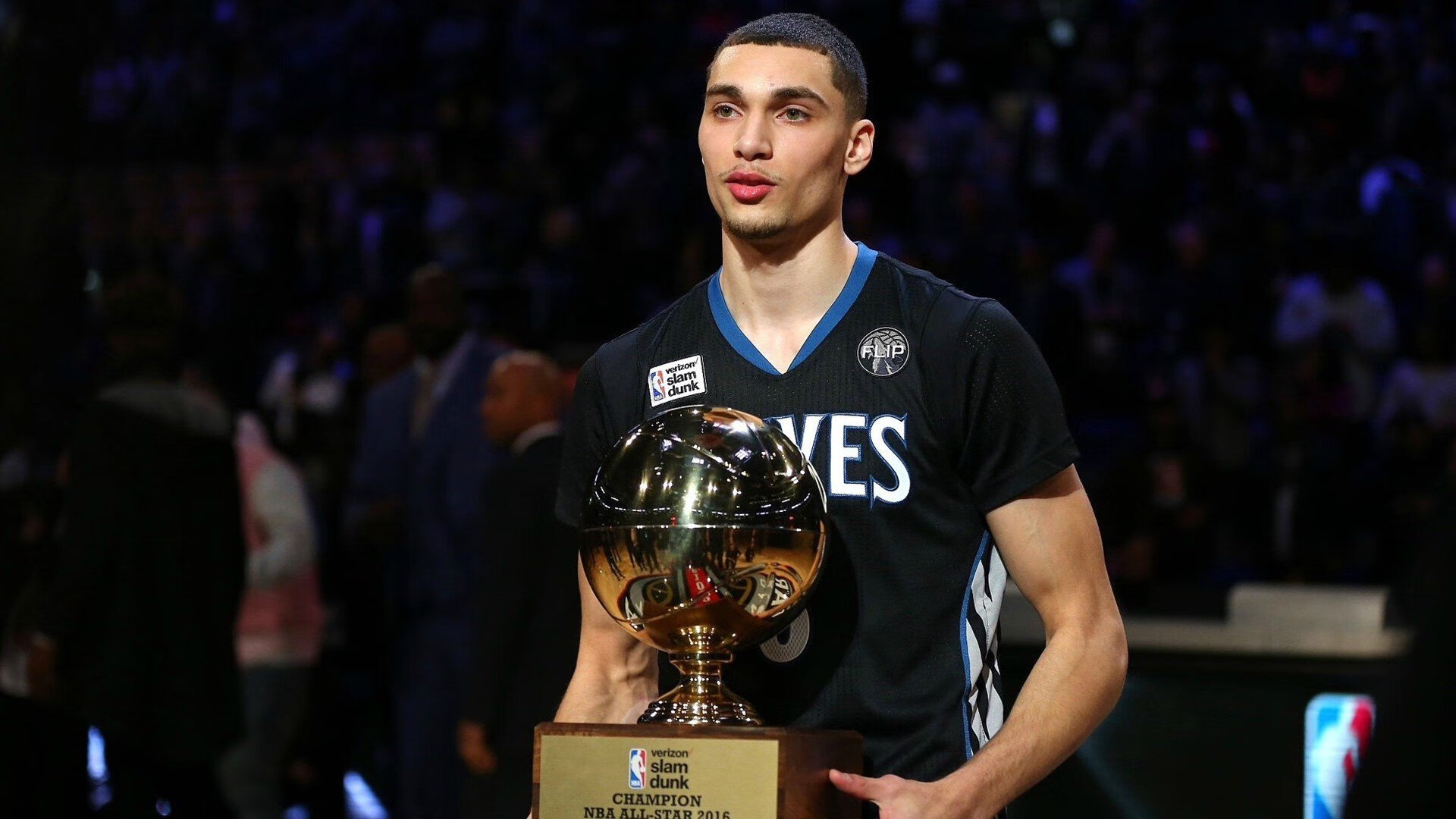 乌克兰男篮在欧洲预赛中持续拼搏,向世界展示雄心