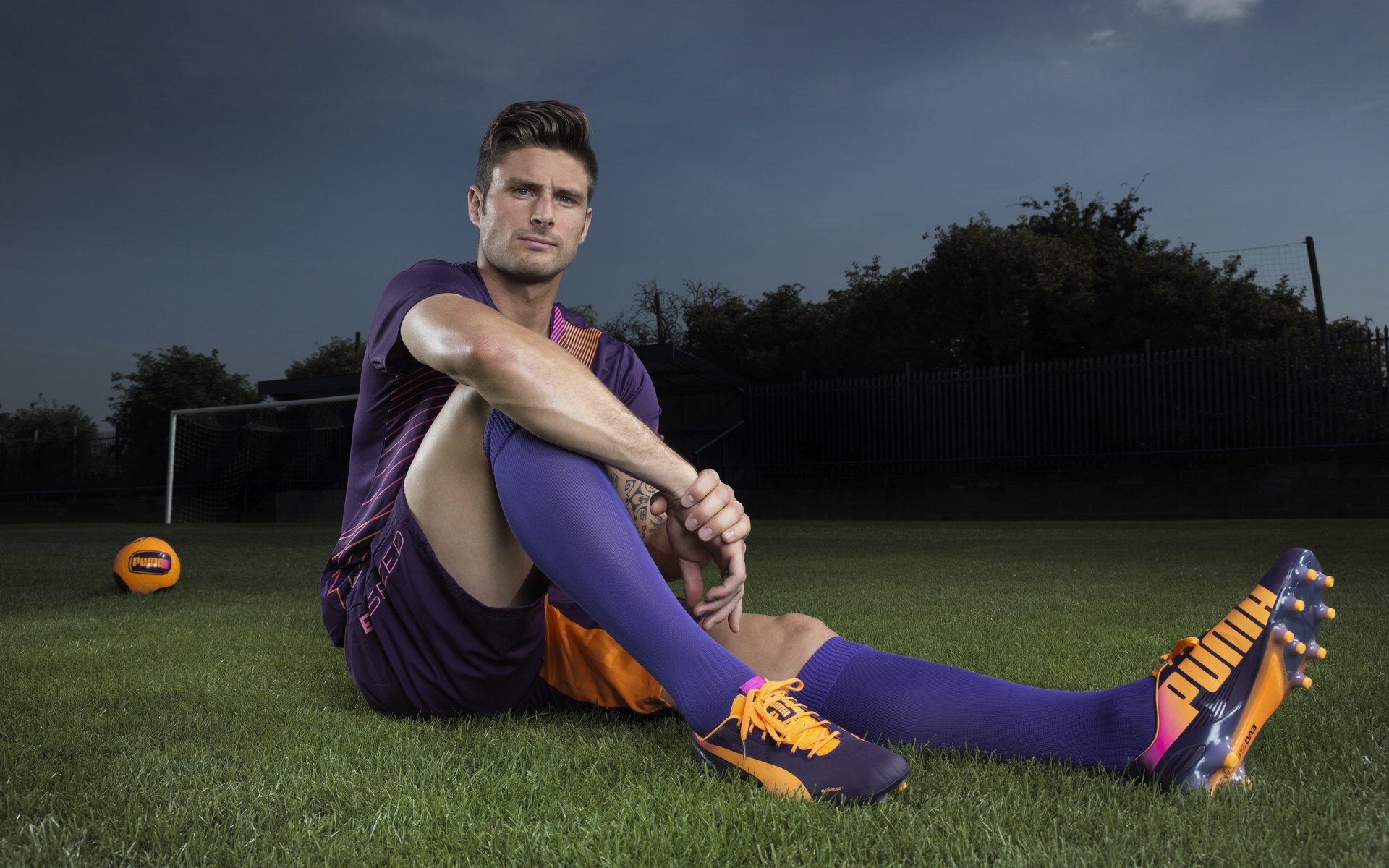 九游9游-弗兰：全黑队攻防两端的“平衡者”，每次进攻和防守都精准到位